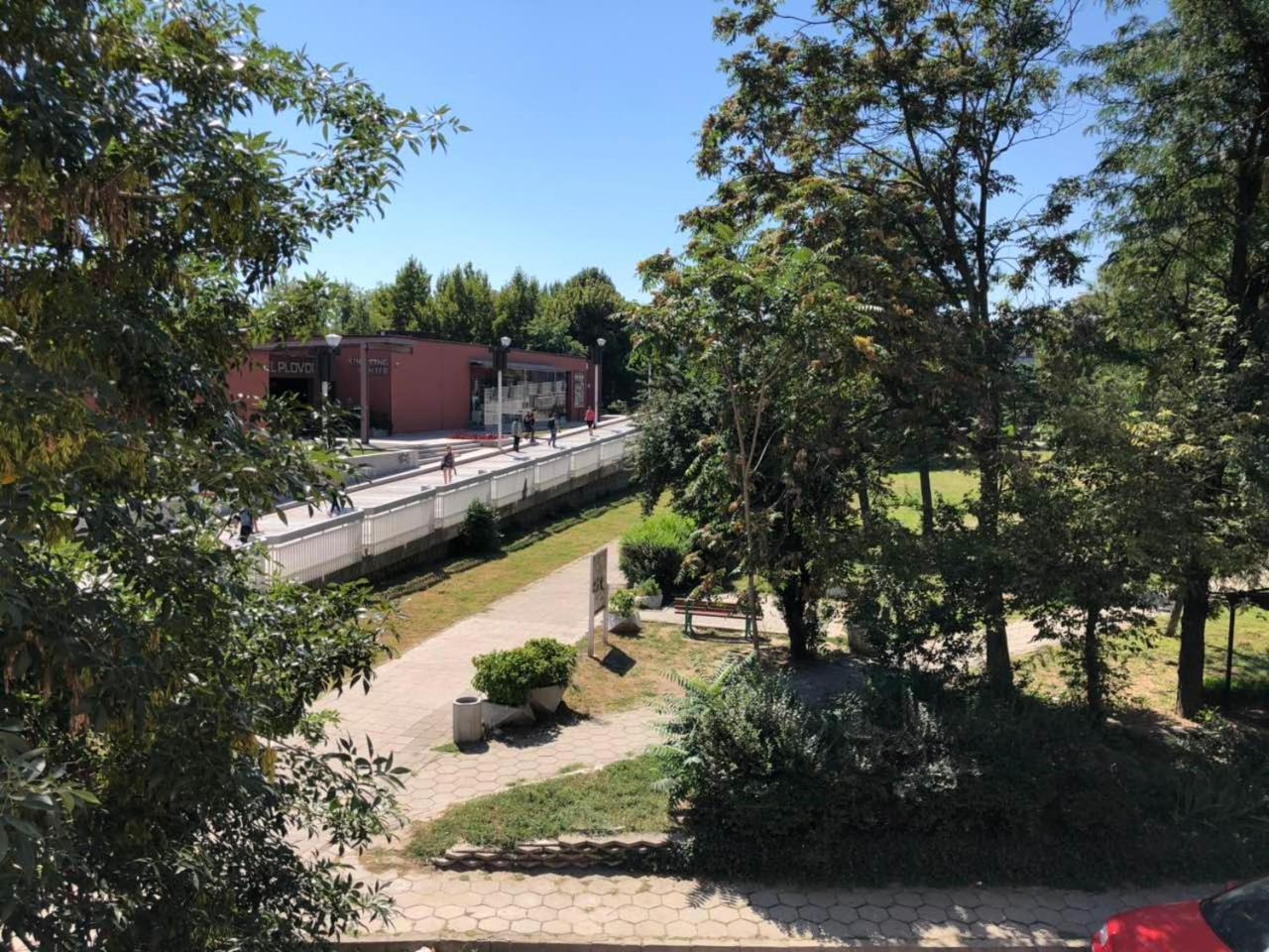 Флама Резидентс Plovdiv Luaran gambar